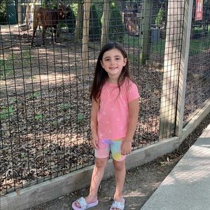 Meet your Posher, Widad